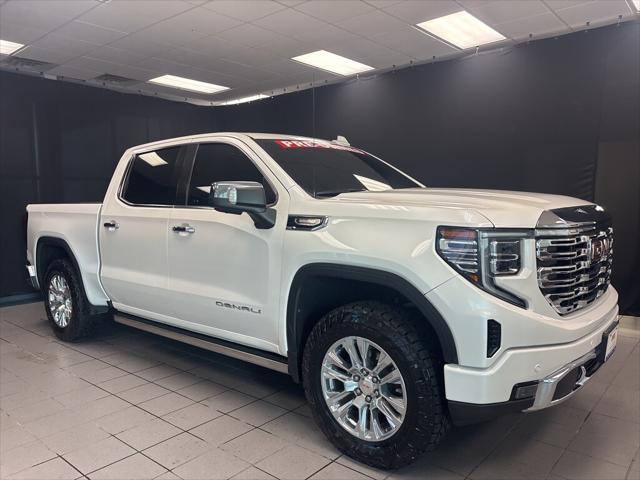 2023 GMC Sierra 1500 4WD Crew Cab Short Box Denali
