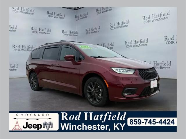 2021 Chrysler Pacifica Touring L for sale in Winchester, KY