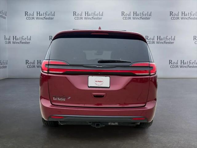 2021 Chrysler Pacifica Touring L
