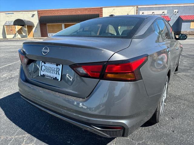 2025 Nissan Altima S FWD