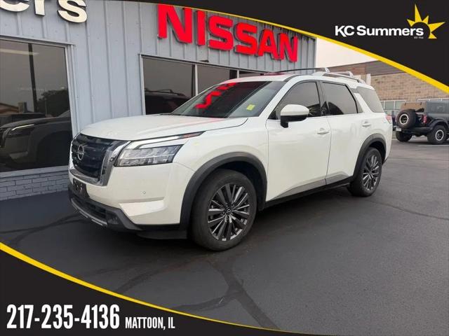 2023 Nissan Pathfinder SL 4WD for sale in Mattoon, IL