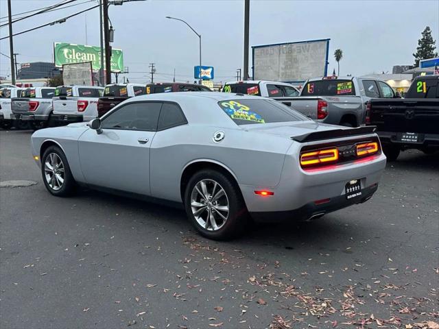 2023 Dodge Challenger SXT AWD