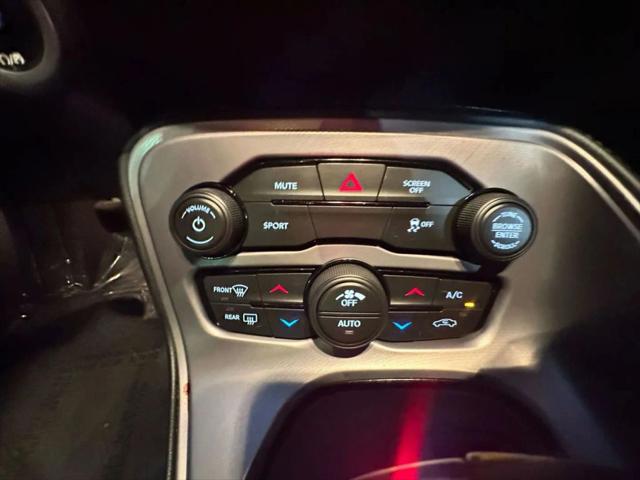 2023 Dodge Challenger SXT AWD