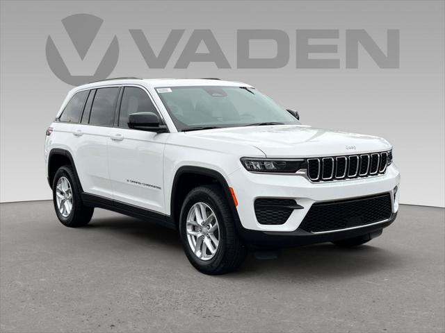 2025 Jeep Grand Cherokee GRAND CHEROKEE LAREDO X 4X2