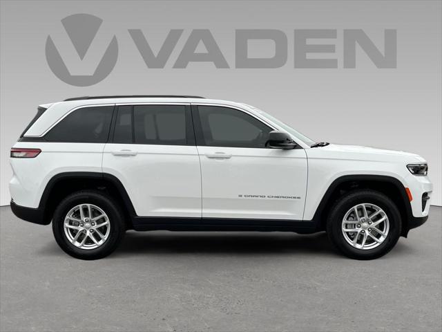 2025 Jeep Grand Cherokee GRAND CHEROKEE LAREDO X 4X2