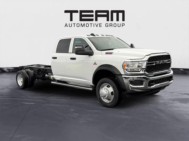 2024 RAM Ram 5500 Chassis Cab RAM 5500 TRADESMAN CHASSIS CREW CAB 4X4 84 CA