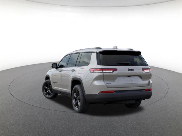 2025 Jeep Grand Cherokee GRAND CHEROKEE L ALTITUDE 4X4