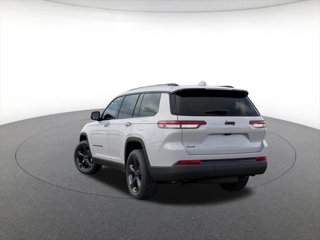 2025 Jeep Grand Cherokee GRAND CHEROKEE L ALTITUDE 4X4