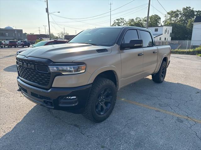 2025 RAM Ram 1500 RAM 1500 BIG HORN CREW CAB 4X4 57 BOX