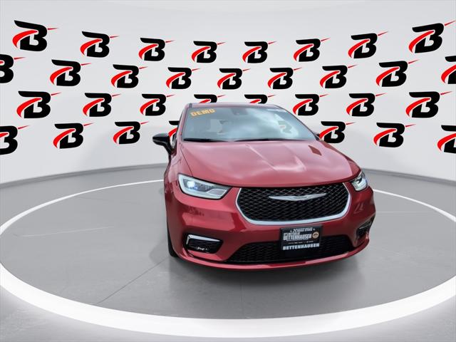 2025 Chrysler Pacifica PACIFICA SELECT AWD