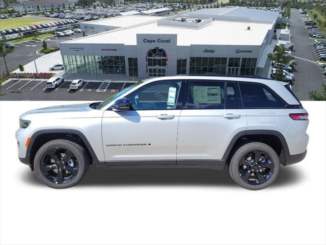 2025 Jeep Grand Cherokee GRAND CHEROKEE ALTITUDE X 4X4