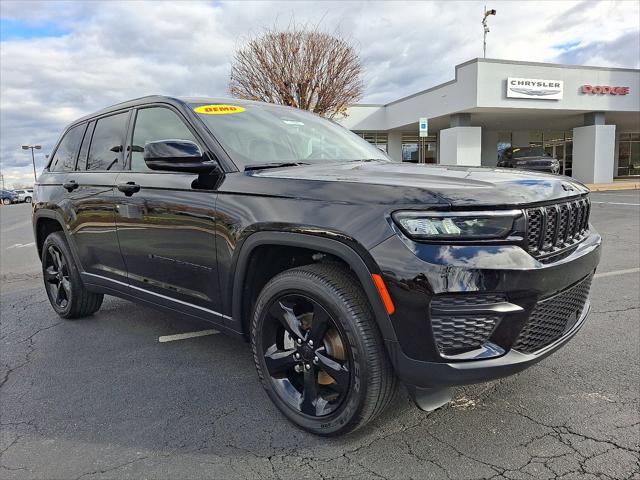 2025 Jeep Grand Cherokee GRAND CHEROKEE ALTITUDE X 4X4 2025 Jeep Grand Cherokee GRAND CHEROKEE ALTITUDE X 4X4