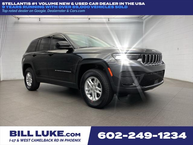 2025 Jeep Grand Cherokee GRAND CHEROKEE L LAREDO X 4X4
