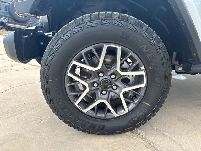 2024 Jeep Wrangler 4-Door Sahara 4x4