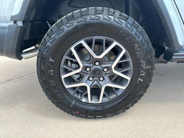 2024 Jeep Wrangler 4-Door Sahara 4x4