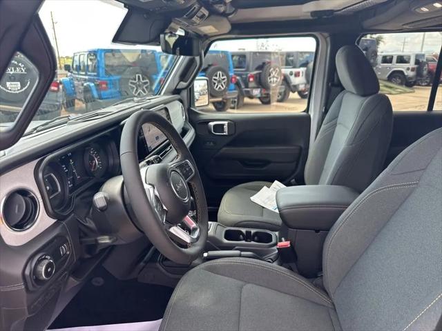 2024 Jeep Wrangler 4-Door Sahara 4x4