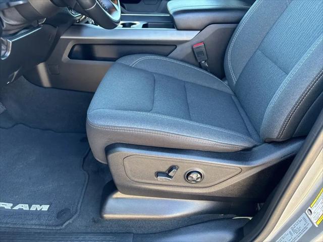 2021 Ram 1500 Big Horn Crew Cab 4x4 5'7" Box