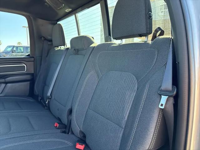 2021 Ram 1500 Big Horn Crew Cab 4x4 5'7" Box