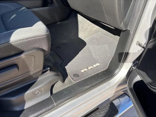 2021 Ram 1500 Big Horn Crew Cab 4x4 5'7" Box