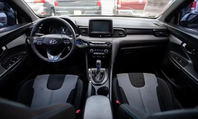 2020 Hyundai Veloster 2.0