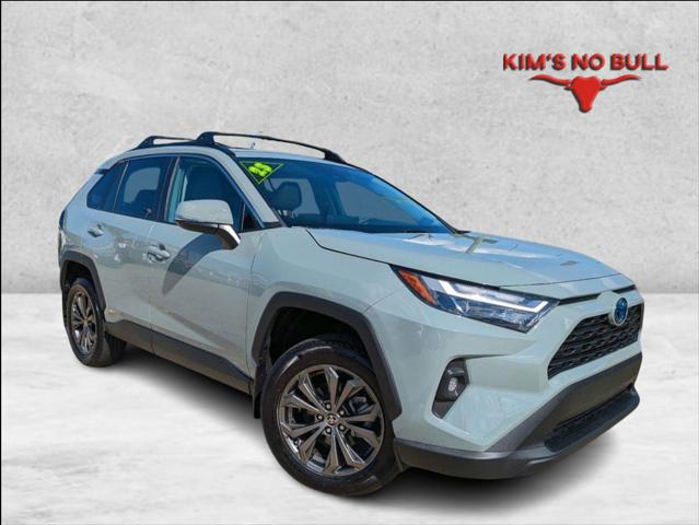 2023 Toyota RAV4 Hybrid XLE Premium