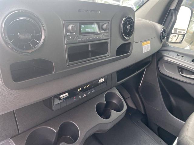 2025 Mercedes-Benz Sprinter 2500 Standard Roof 4-Cyl Diesel HO