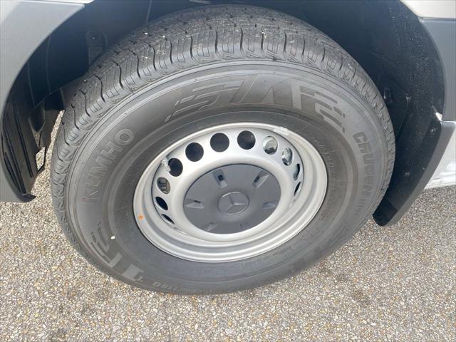 2025 Mercedes-Benz Sprinter 2500 Standard Roof 4-Cyl Diesel HO