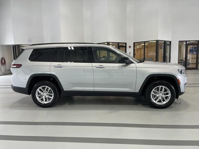 2024 Jeep Grand Cherokee GRAND CHEROKEE L LAREDO X 4X4