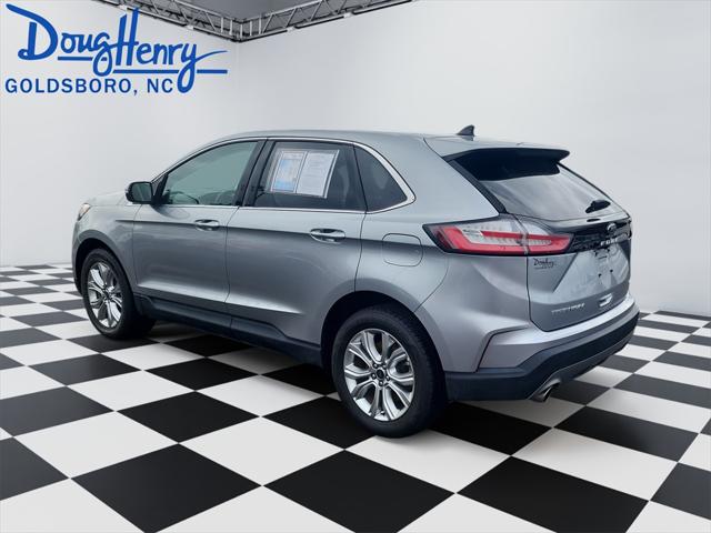 2022 Ford Edge Titanium