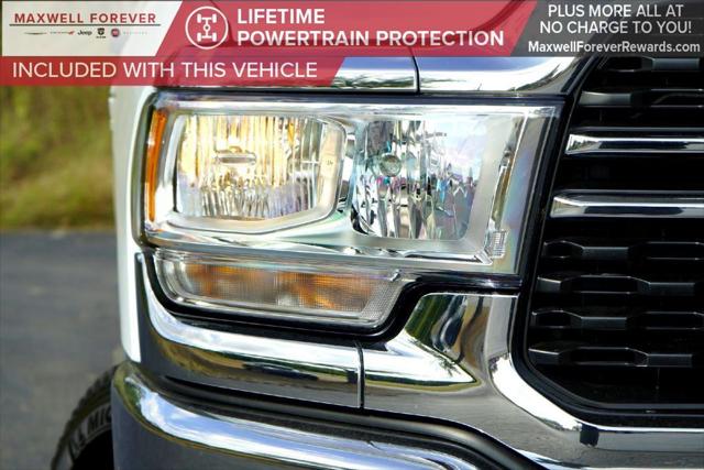 2024 RAM 3500 Big Horn Crew Cab 4x4 8 Box 2024 RAM 3500 Big Horn Crew Cab 4x4 8 Box