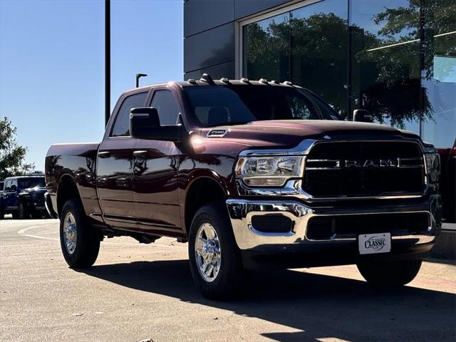 2024 RAM Ram 2500 RAM 2500 TRADESMAN CREW CAB 4X4 64 BOX