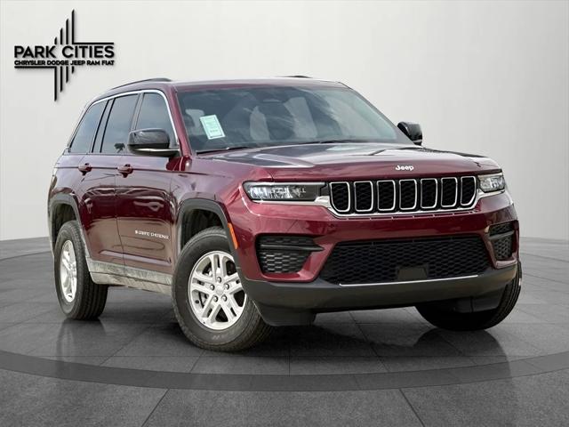 2025 Jeep Grand Cherokee GRAND CHEROKEE LAREDO 4X4