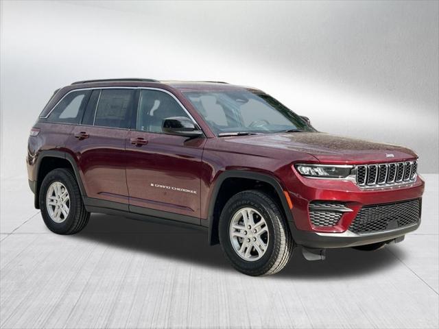 2025 Jeep Grand Cherokee GRAND CHEROKEE LAREDO 4X2