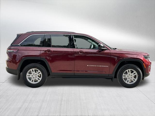 2025 Jeep Grand Cherokee GRAND CHEROKEE LAREDO 4X2