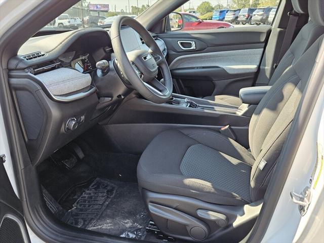 2025 Jeep Compass COMPASS SPORT 4X4