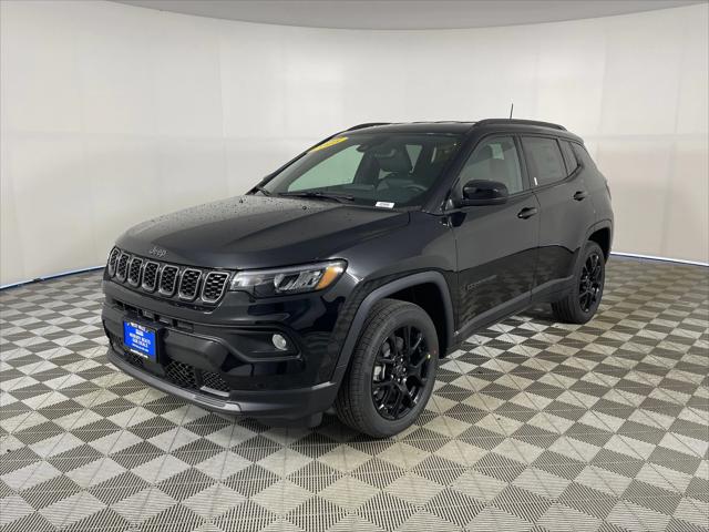 2025 Jeep Compass COMPASS LATITUDE 4X4