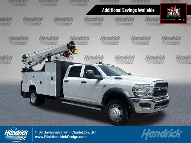 2024 RAM Ram 5500 Chassis Cab RAM 5500 TRADESMAN CHASSIS CREW CAB 4X4 84 CA 2024 RAM Ram 5500 Chassis Cab RAM 5500 TRADESMAN CHASSIS CREW CAB 4X4 84 CA