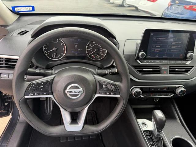 2022 Nissan Altima SV FWD
