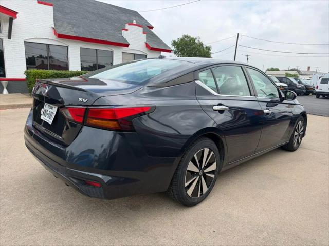 2022 Nissan Altima SV FWD