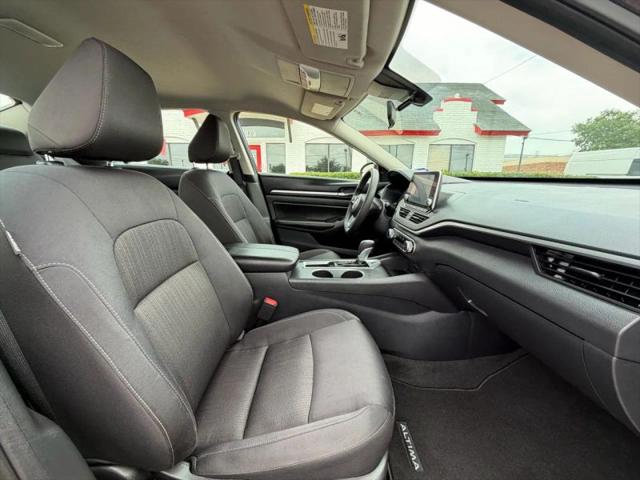 2022 Nissan Altima SV FWD