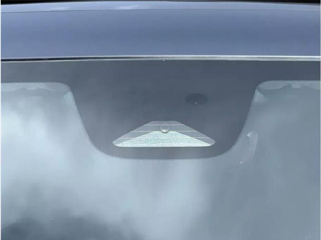2024 Volvo S60 B5 Core Dark Theme