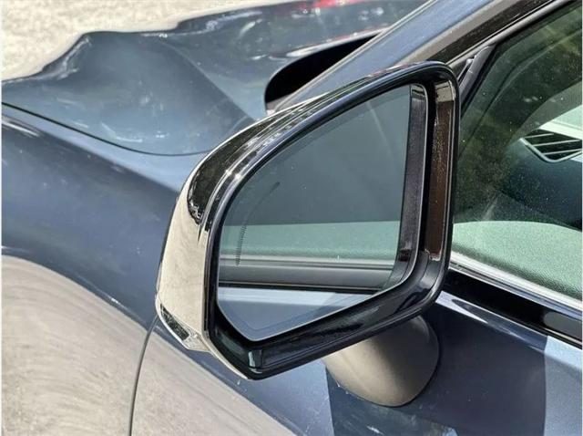 2024 Volvo S60 B5 Core Dark Theme