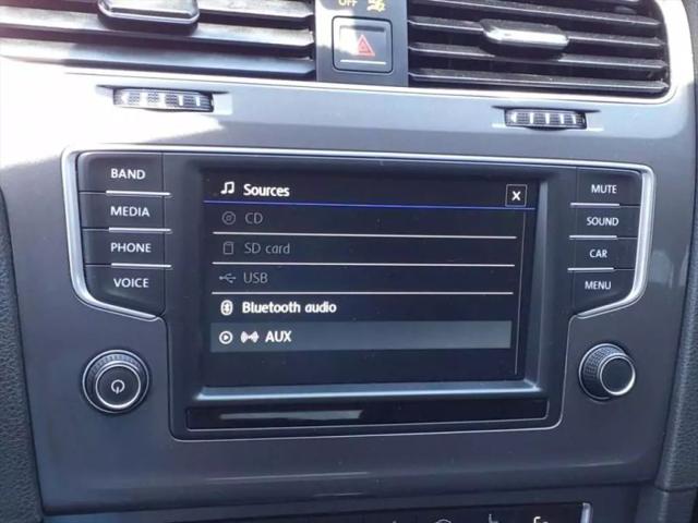 2016 Volkswagen e-Golf SE