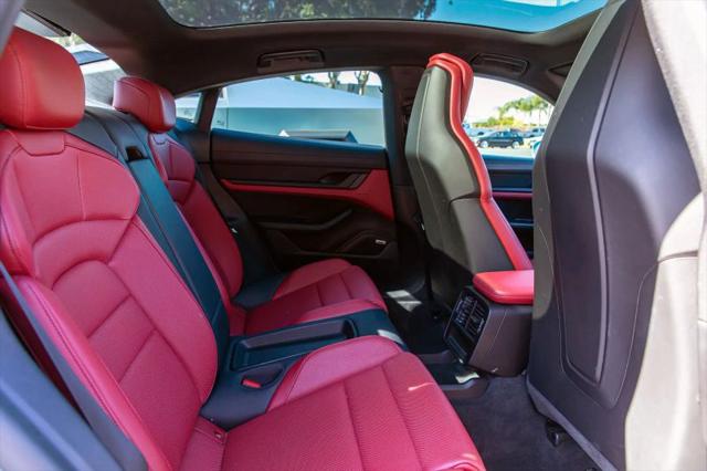 2021 Porsche Taycan Sedan 4D