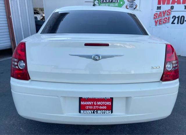 2008 Chrysler 300 LX