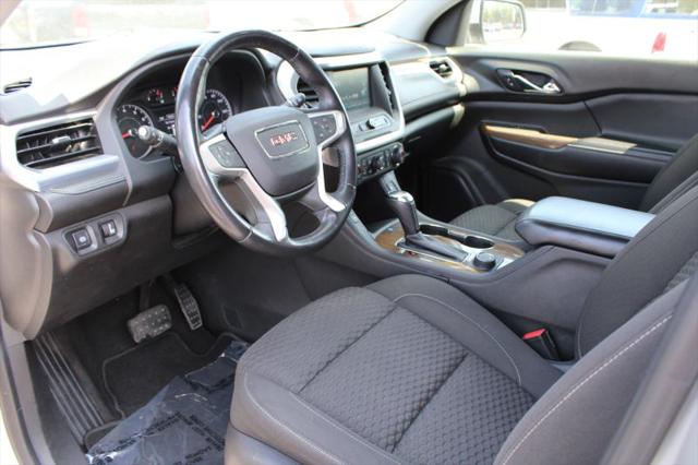 2017 GMC Acadia SLE-2