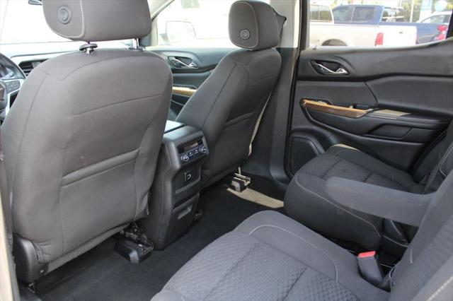 2017 GMC Acadia SLE-2