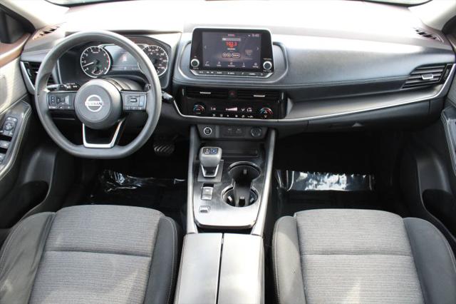 2021 Nissan Rogue SV FWD