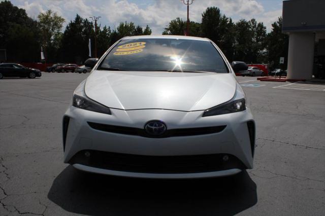 2021 Toyota Prius LE