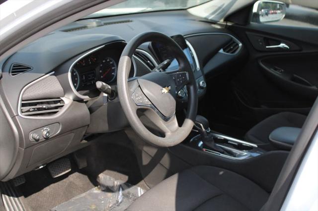 2021 Chevrolet Malibu FWD 1FL